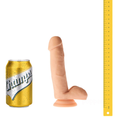 13,5/3,5 cm Champs Smoothy wąskie dildo z jądrami i przyssawką